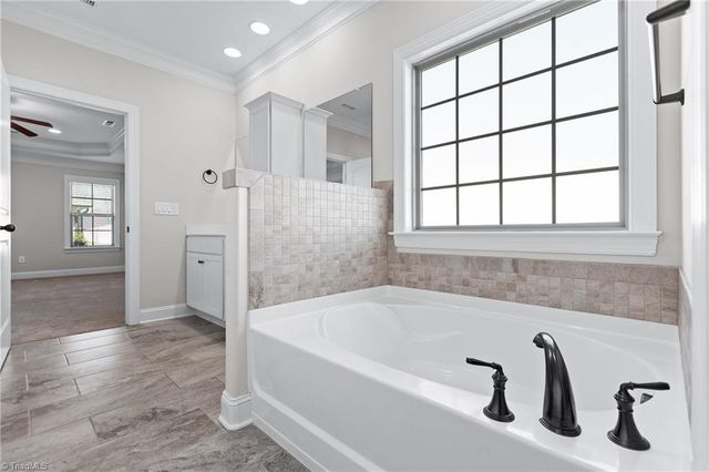 1597 Oakbluffs Drive, Colfax, NC 27235