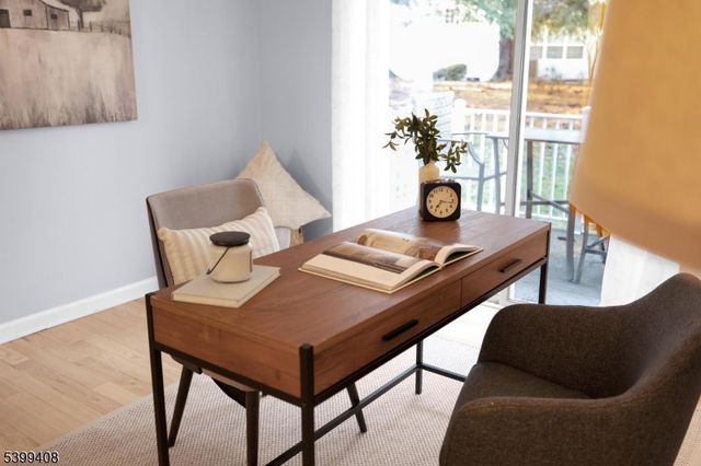 2303 Scarlett Dr, Washington Twp., NJ 07853