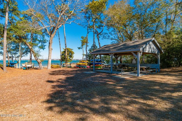 116 Holly Road, Pine Knoll Shores, NC 28512
