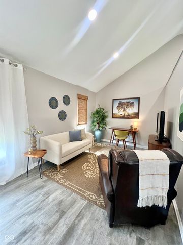 222 Boulder Court, Carmel, IN 46032