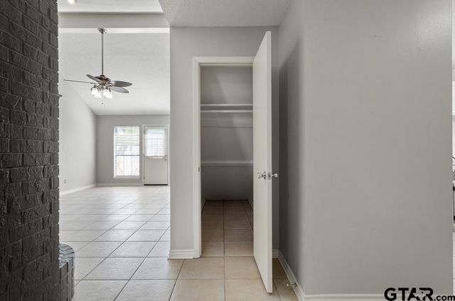 973 Creekside Dr., Tyler, TX 75703