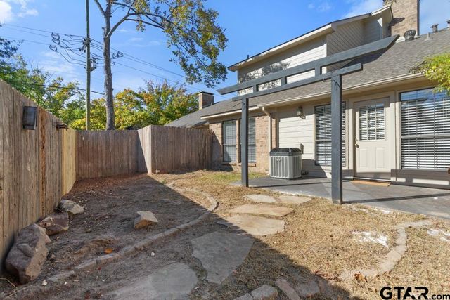 973 Creekside Dr., Tyler, TX 75703