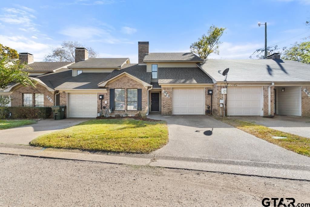 973 Creekside Dr., Tyler, TX 75703