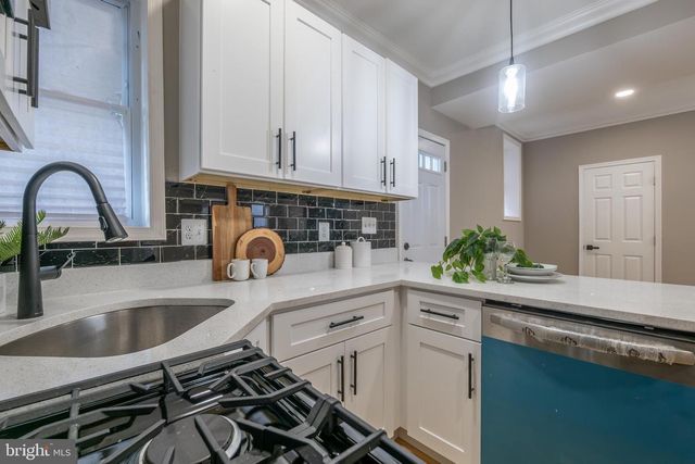 3924 NORFOLK, Baltimore, MD 21216