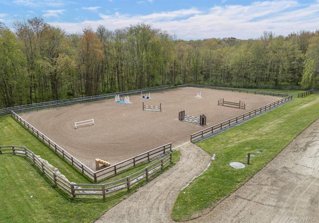 4 Star Cobb Lane, Brewster, NY 10509