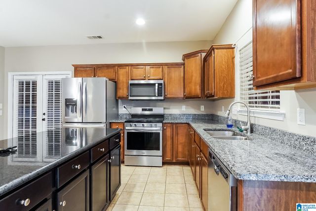 1389 N WYNLAKE DRIVE, Alabaster, AL 35007