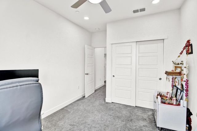 3843 Stanwick Ave, Sacramento, CA 95835