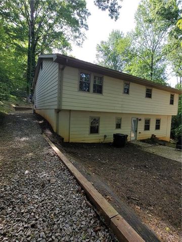 2212 Colonial Circle, Gainesville, GA 30501