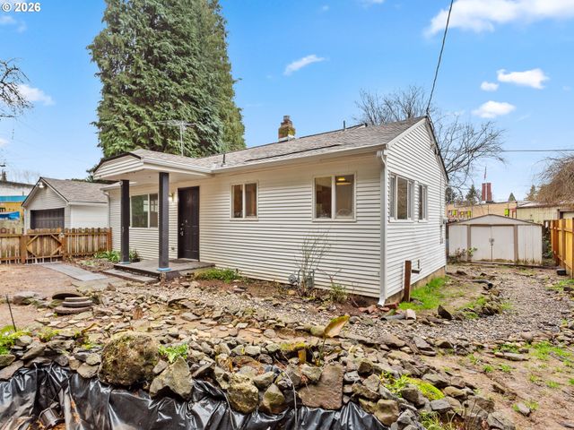 8635 Ne SKIDMORE St, Portland, OR 97220