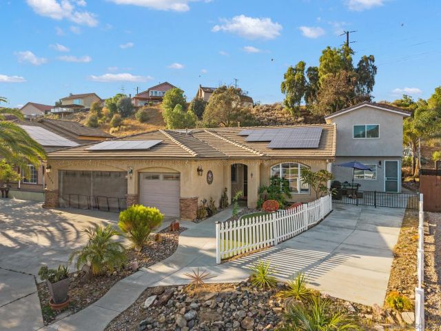 13886-88 Cheryl Creek Dr, El Cajon, CA 92021