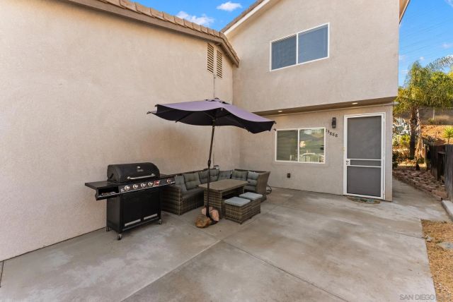 13886-88 Cheryl Creek Dr, El Cajon, CA 92021