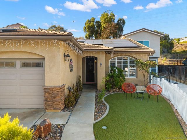 13886-88 Cheryl Creek Dr, El Cajon, CA 92021