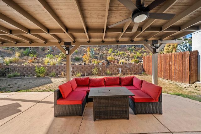 13886-88 Cheryl Creek Dr, El Cajon, CA 92021