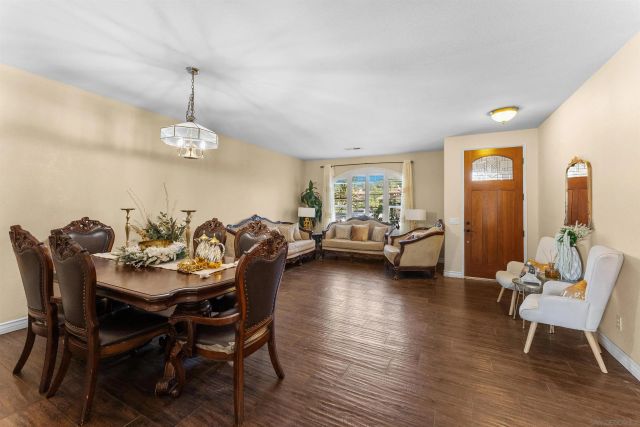 13886-88 Cheryl Creek Dr, El Cajon, CA 92021