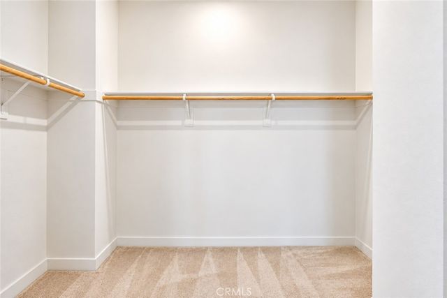 2700 41 E Chaucer 41, Los Angeles, CA 90065