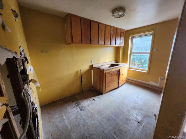 689 Greene Avenue, Brooklyn, NY 11221