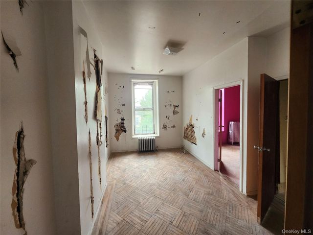 689 Greene Avenue, Brooklyn, NY 11221