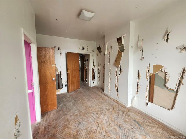 689 Greene Avenue, Brooklyn, NY 11221