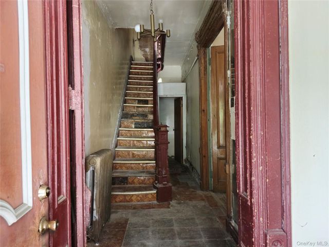 689 Greene Avenue, Brooklyn, NY 11221