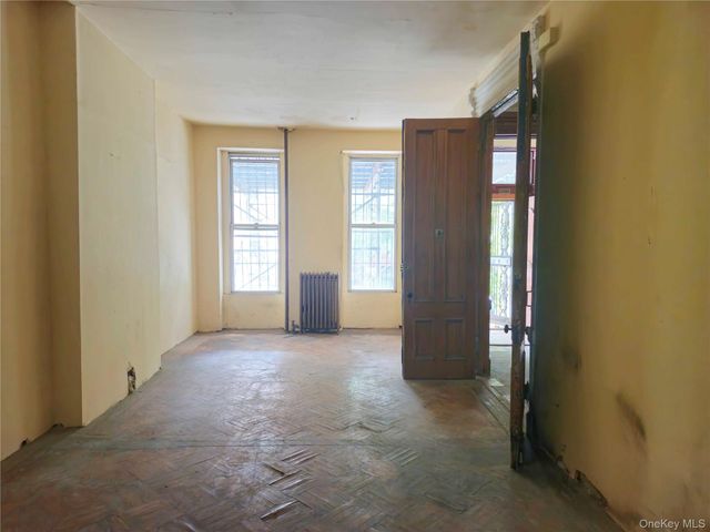 689 Greene Avenue, Brooklyn, NY 11221