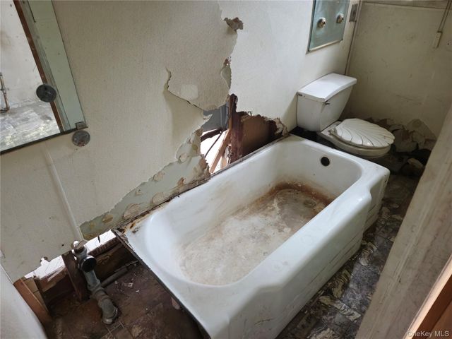 689 Greene Avenue, Brooklyn, NY 11221