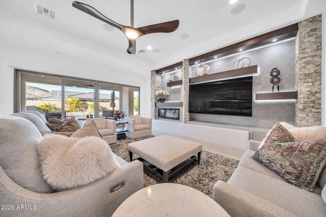 20732 W SAN JUAN Avenue, Buckeye, AZ 85396