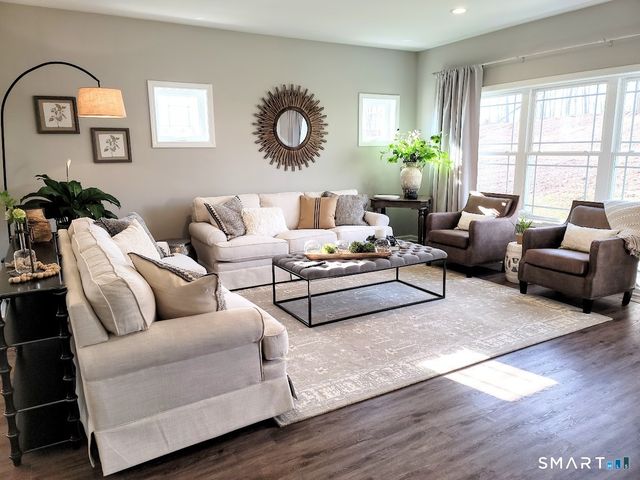 137 Mulholland Way 83, North Haven, CT 06473