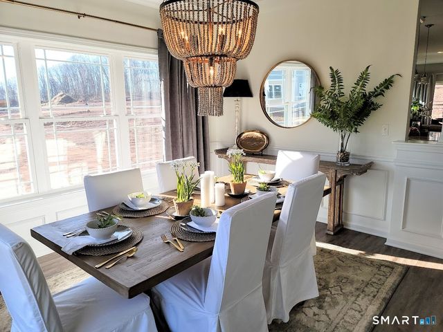 137 Mulholland Way 83, North Haven, CT 06473