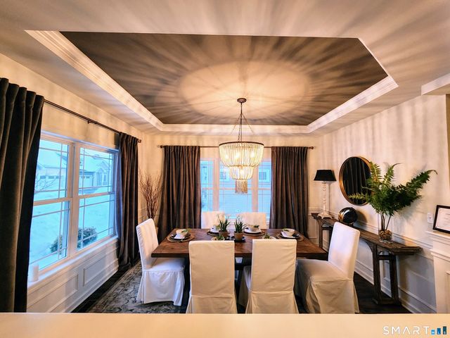 137 Mulholland Way 83, North Haven, CT 06473