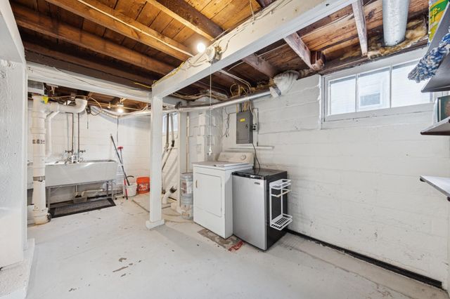 5221 43rd Avenue S, Minneapolis, MN 55417