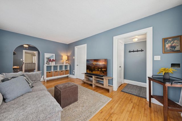 5221 43rd Avenue S, Minneapolis, MN 55417