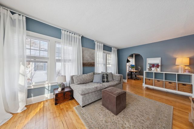 5221 43rd Avenue S, Minneapolis, MN 55417