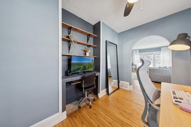 5221 43rd Avenue S, Minneapolis, MN 55417