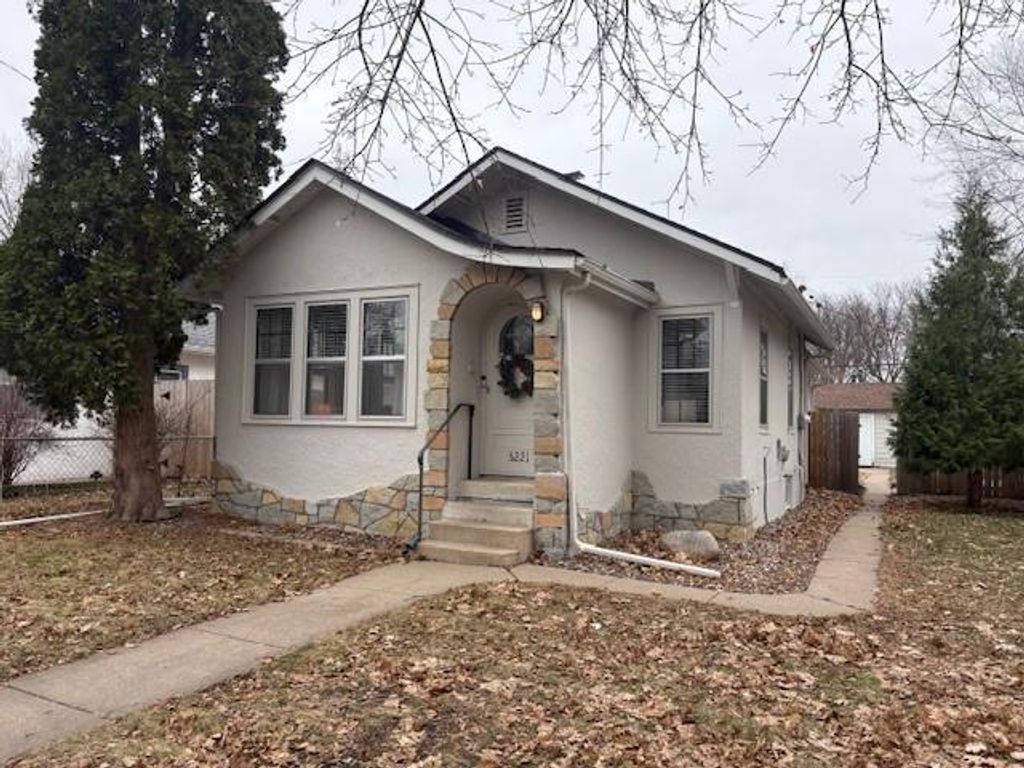 5221 43rd Avenue S, Minneapolis, MN 55417