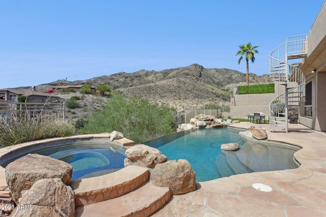 14216 S 5TH Street, Phoenix, AZ 85048