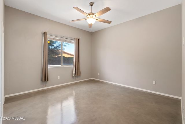 5521 N Silver Stream Way, Tucson, AZ 85704