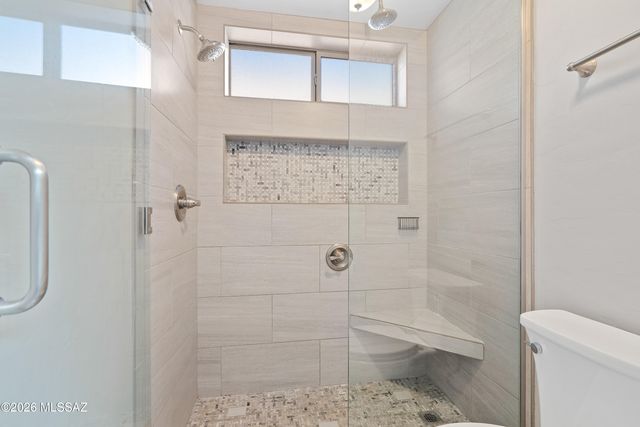 5521 N Silver Stream Way, Tucson, AZ 85704