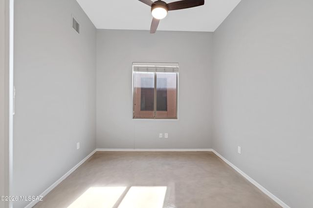 5521 N Silver Stream Way, Tucson, AZ 85704