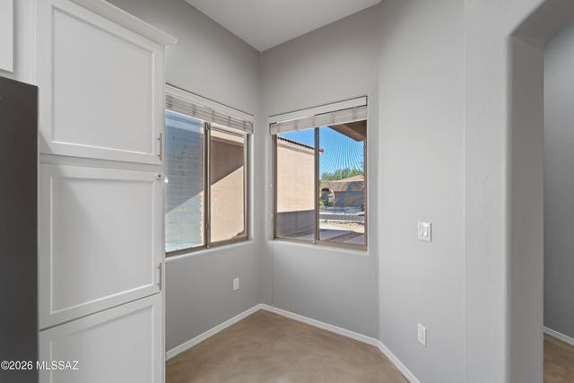 5521 N Silver Stream Way, Tucson, AZ 85704
