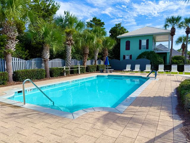 22 Pearl Cove, Miramar Beach, FL 32550