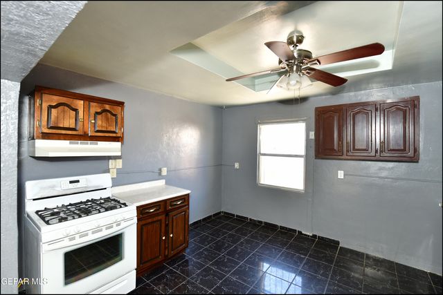 4425 La Luz Avenue, El Paso, TX 79903