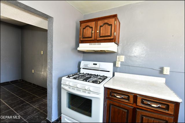 4425 La Luz Avenue, El Paso, TX 79903