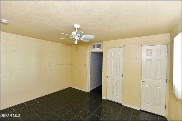 4425 La Luz Avenue, El Paso, TX 79903