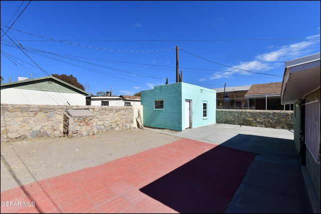 4425 La Luz Avenue, El Paso, TX 79903
