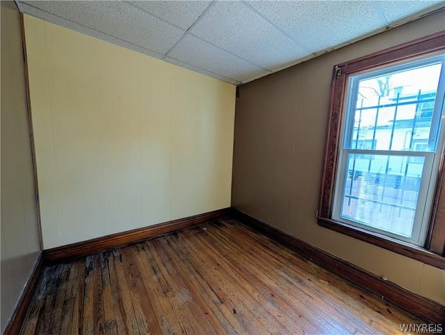 325 Box Avenue, Buffalo, NY 14211