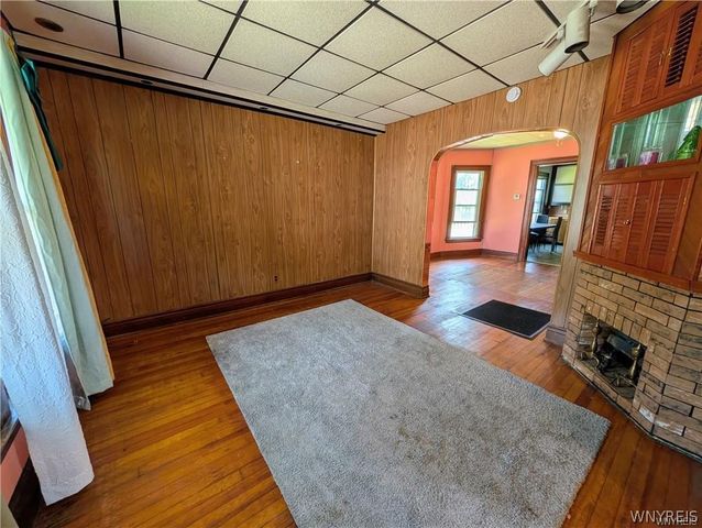 325 Box Avenue, Buffalo, NY 14211