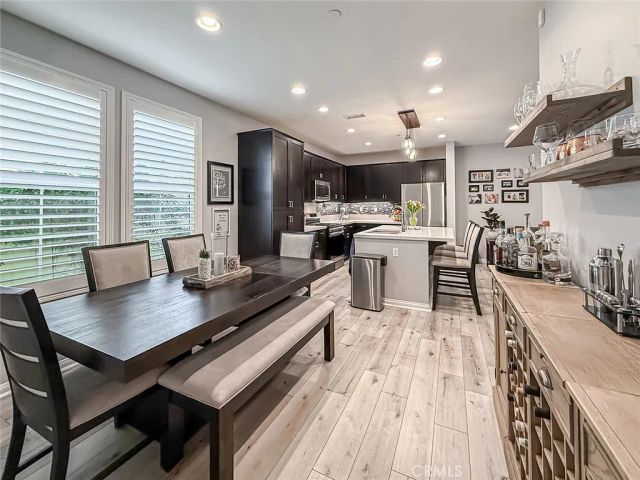 179 Stonegate Road, Camarillo, CA 93010