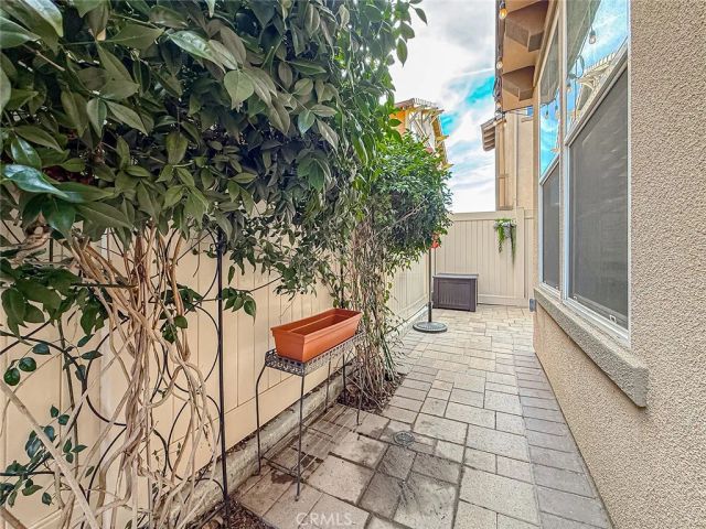 179 Stonegate Road, Camarillo, CA 93010