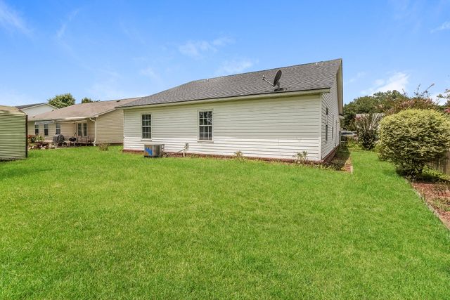 1305 Aubry Drive, Moncks Corner, SC 29461