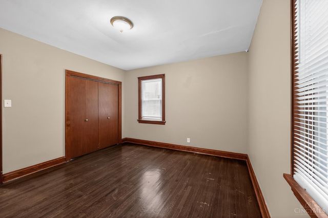 2725 Orland Avenue, Cincinnati, OH 45211